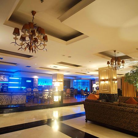 Grand Jatra Hotel Pekanbaru Extérieur photo
