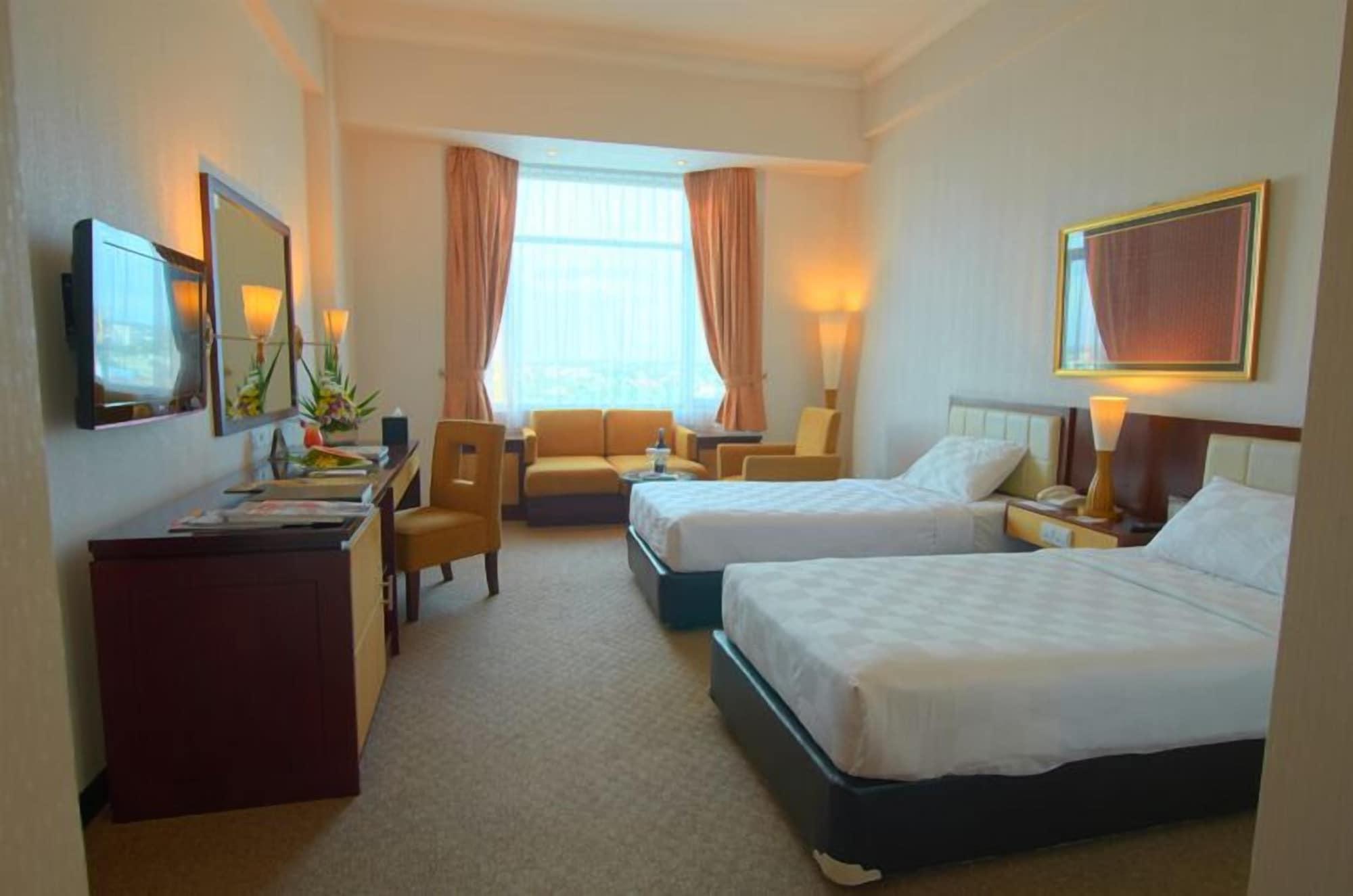 Grand Jatra Hotel Pekanbaru Extérieur photo